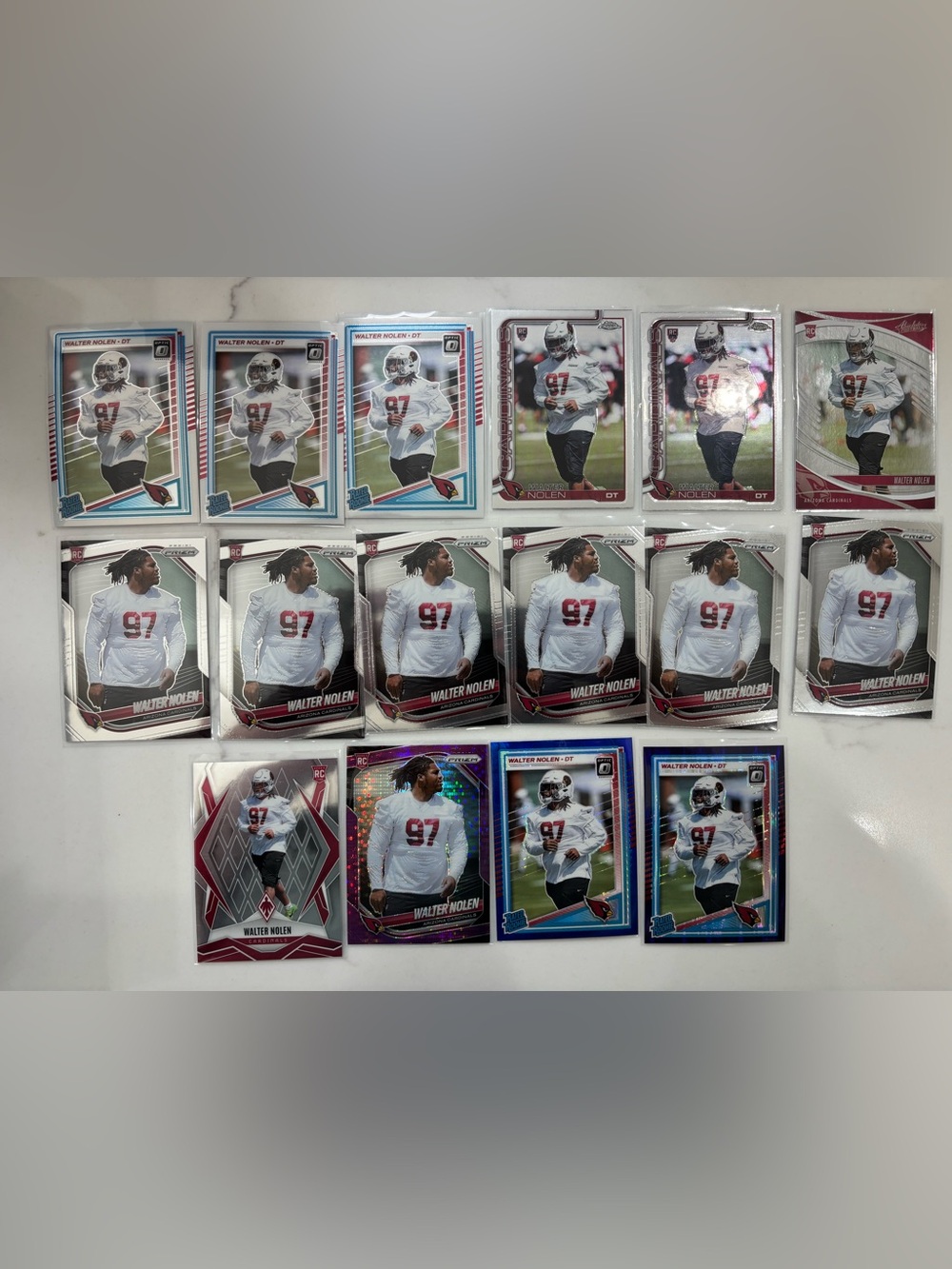 16 Walter Nolen Football Trading Card lot